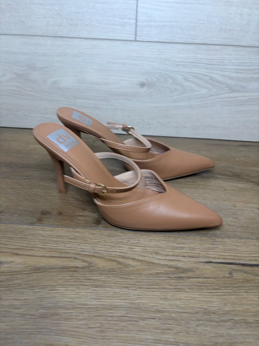 Dolce Vita Geanie Brown Pointed Pumps Size 6.5 NWT